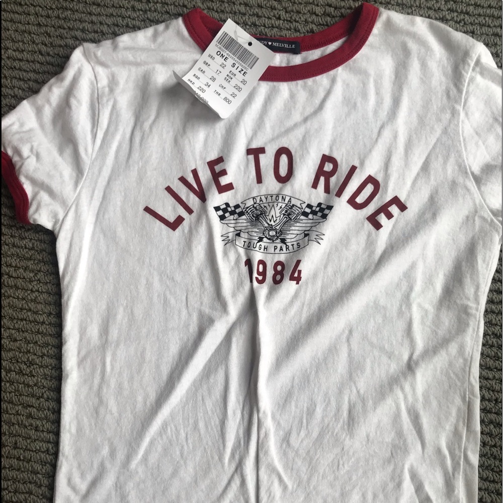 Brandy Melville T shirt- never worn.